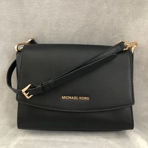 MichaelKors Ellis Medium FlapLeather Crossbody Bag